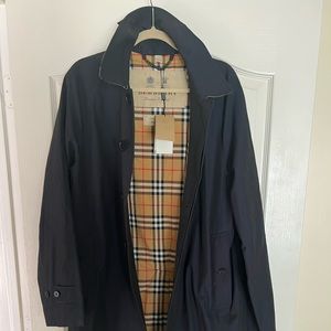 Mens Burberry Navy Car Coat US 42 new with tags